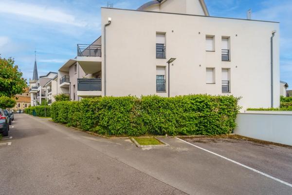 Parking + appartement