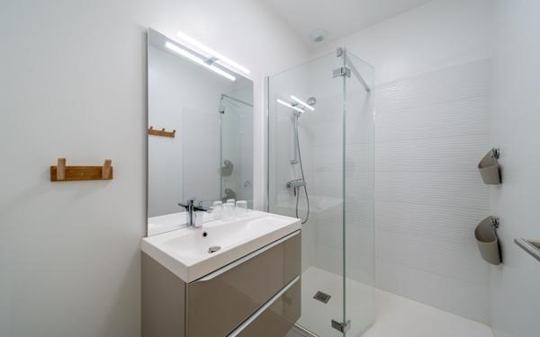 Maison à vendre    7 pièces •  Biscarrosse