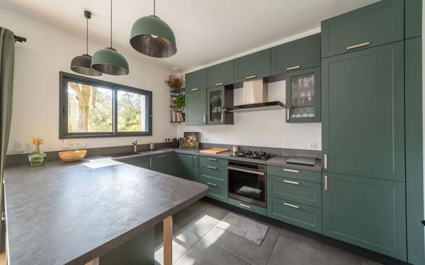 Maison à vendre    7 pièces •  Biscarrosse