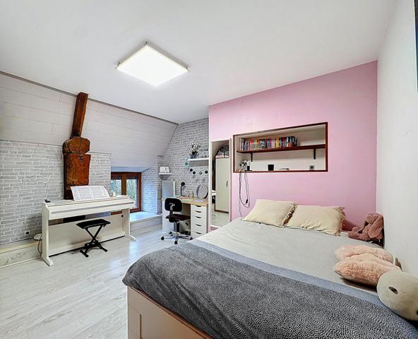 Maison à COMBOURG, 35270 - 7 pièces 172m²