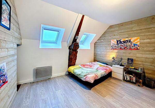 Maison à COMBOURG, 35270 - 7 pièces 172m²