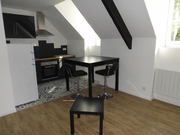 Appartement à louer    1 pièce •    Guingamp