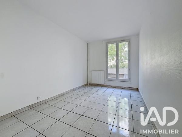 Appartement à vendre 5 pièces 110 m² Évry-Courcouronnes