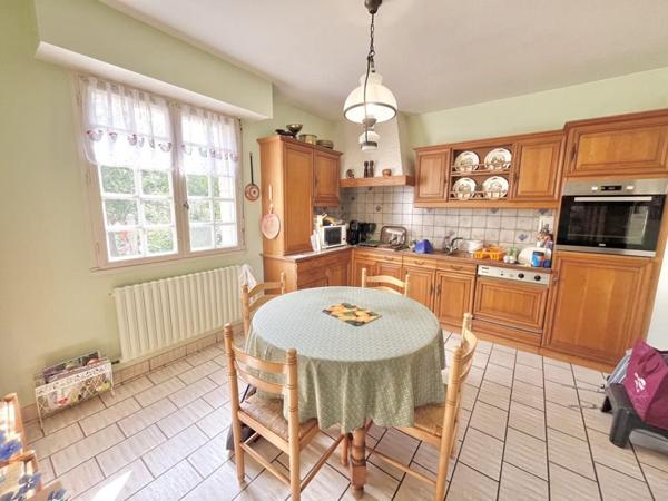 Maison à vendre |  Saint-Hernin |  5 pièces | 120 m²