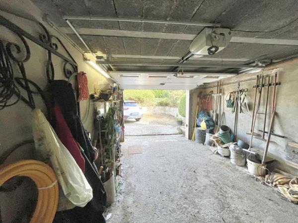 Maison à vendre |  Saint-Hernin |  5 pièces | 120 m²