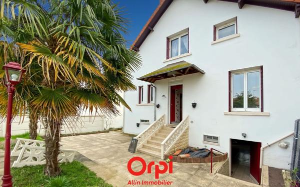 Maison à vendre    4 pièces • 108 m2 Montluçon