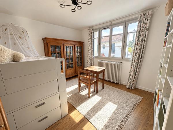 Maison à vendre 8 pièces VERSAILLES (78)