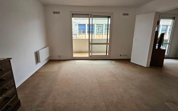 Appartement à vendre    4 pièces • 76 m2 La Courneuve