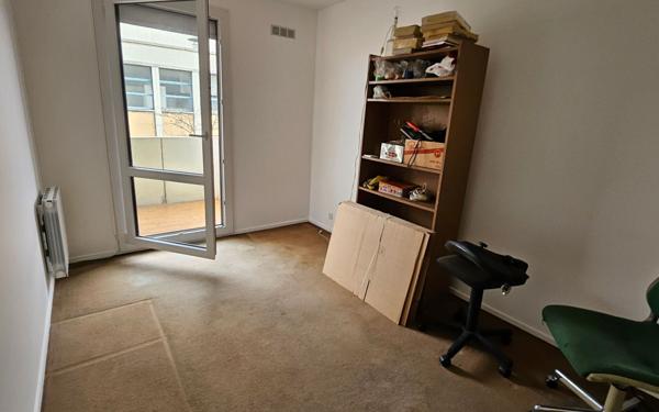 Appartement à vendre    4 pièces • 76 m2 La Courneuve