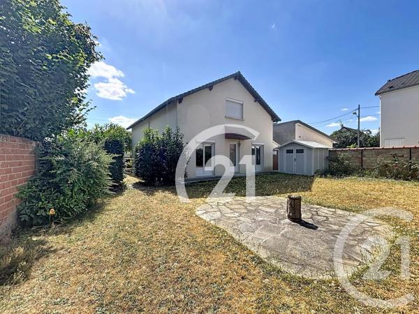 Maison à vendre  9 pièces - 143,27 m 2   LE THILLAY  - 95