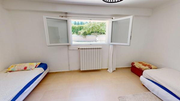 Maison de ville avec deux logements distincts