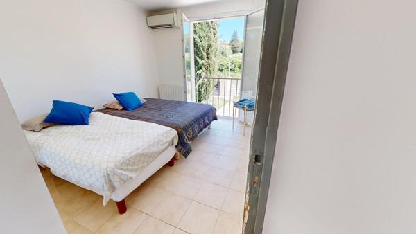 Maison de ville avec deux logements distincts