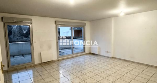 Location Appartement 3 pièces 66.4 m² - L'étrat 42580