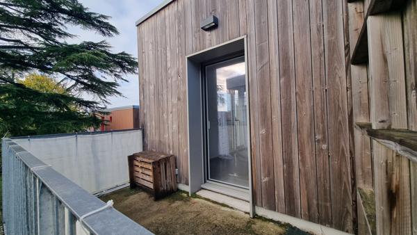 SAUTRON Bourg- Beau T3 lumineux de 67m² avec terrasse et 2 stationnements sécurisés