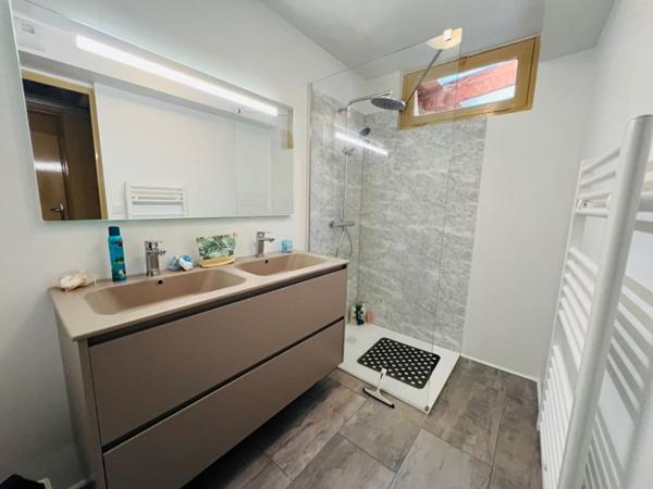 Maison bourg de Coueron + grand terrain