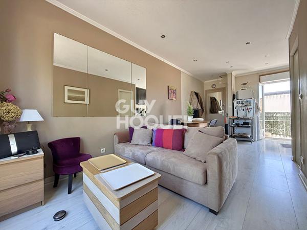 DEAUVILLE PROCHE CENTE - MAGNIFIQUE APPARTEMENT 2 PIECES AVEC 2 BALCONS !