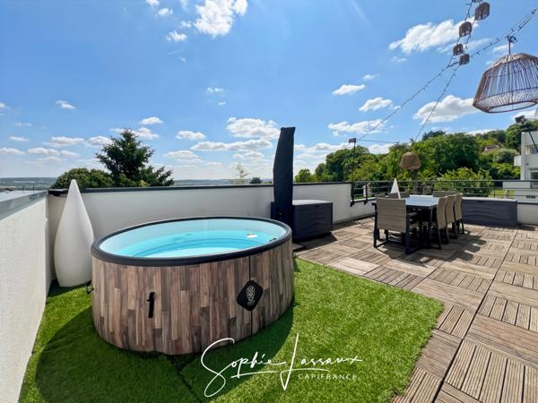 Maison d'architecte de 7 pièces avec toit terrasse à MEZY SUR SEINE