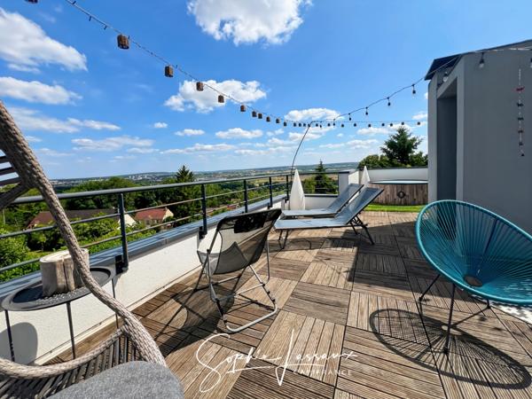 Maison d'architecte de 7 pièces avec toit terrasse à MEZY SUR SEINE