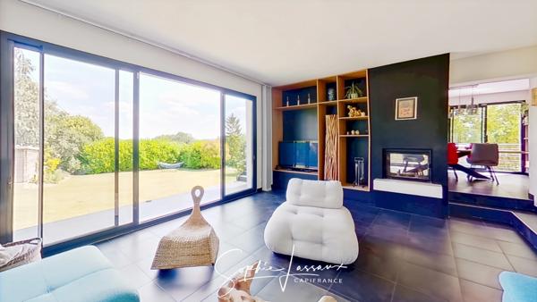 Maison d'architecte de 7 pièces avec toit terrasse à MEZY SUR SEINE