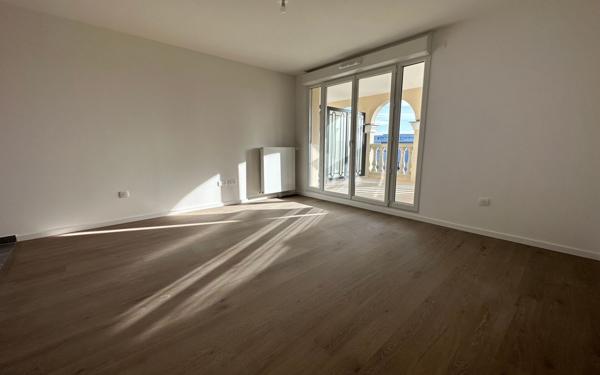 Appartement à louer    3 pièces •  Le Plessis-Robinson