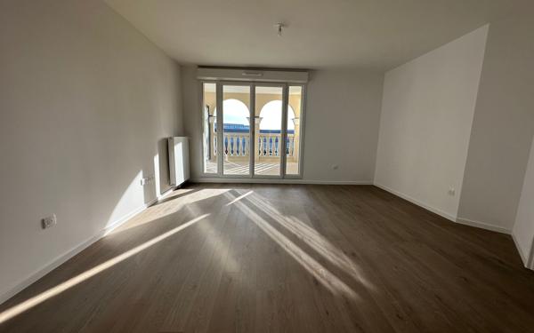 Appartement à louer    3 pièces •  Le Plessis-Robinson