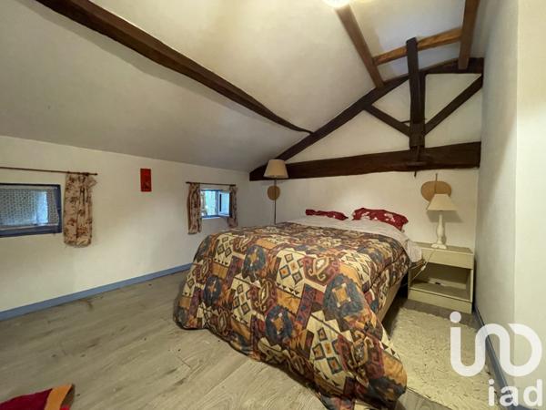 Maison à vendre 6 pièces 205 m² Lezay