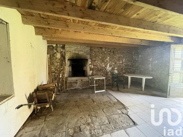 Maison à vendre 6 pièces 205 m² Lezay