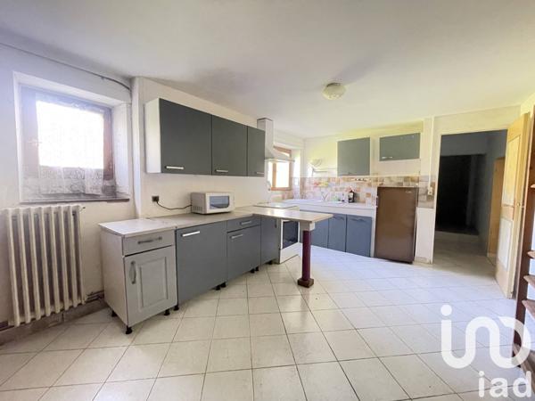 Maison à vendre 6 pièces 205 m² Lezay