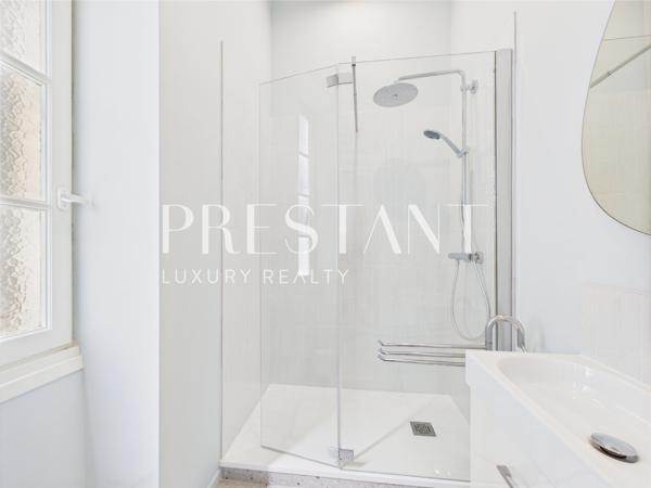 Appartement rare 149 m² avec terrasse, ascenseur, parking– Quartier Impérial, près de l’Hôtel du Palais et de la Grande Plage – Biarritz, BIARRITZ