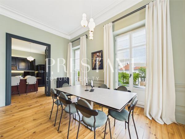 Appartement rare 149 m² avec terrasse, ascenseur, parking– Quartier Impérial, près de l’Hôtel du Palais et de la Grande Plage – Biarritz, BIARRITZ