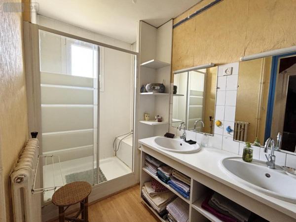 Maison à vendre à Lesneven dans le Finistère (29260), ref : 29132-545