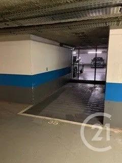 Parking à vendre  10,60 m 2   PARIS  - 75016