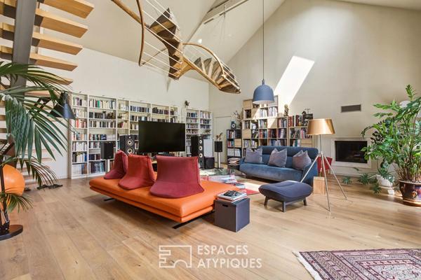 Maison de ville aux volumes remarquables et son jardin