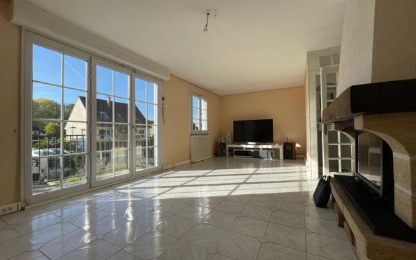 Maison à vendre    7 pièces •  Croissy-Beaubourg