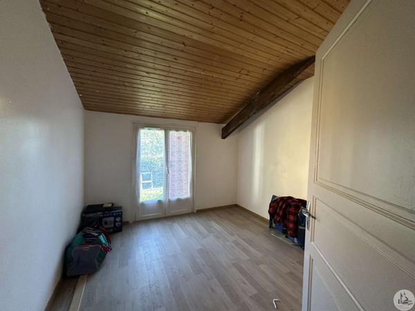 Maison avec garages
