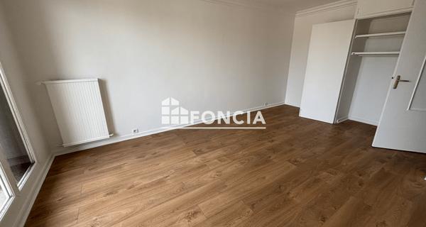 Location Studio 27.46 m² - La Varenne St Hilaire 94210