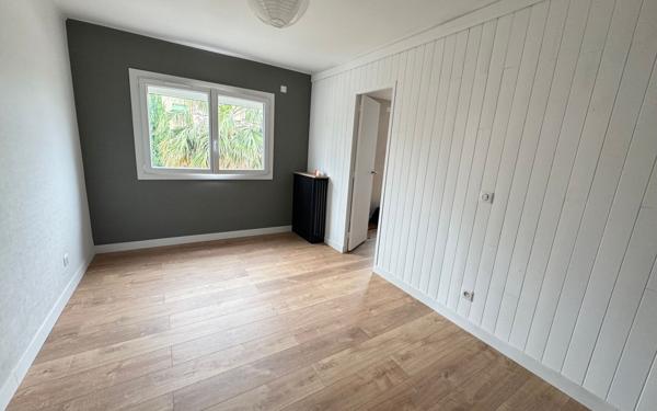 Appartement à vendre    3 pièces •  Hyères