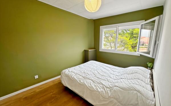 Appartement à vendre    3 pièces •  Hyères