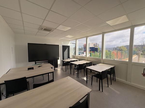 Bureaux à louer à OLIVET 45160