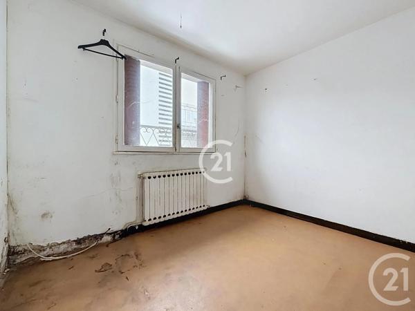 Maison à vendre  8 pièces - 158,20 m 2   MONTREUIL  - 93