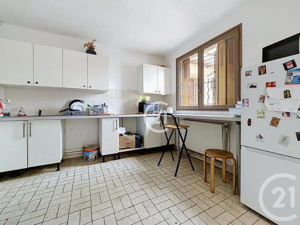 Maison à vendre  8 pièces - 158,20 m 2   MONTREUIL  - 93