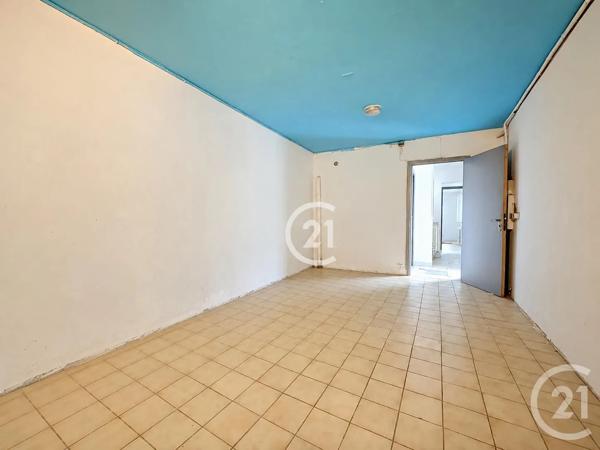 Maison à vendre  8 pièces - 158,20 m 2   MONTREUIL  - 93