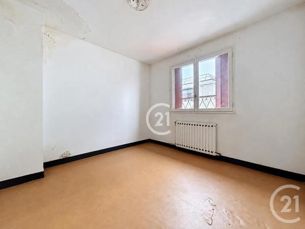Maison à vendre  8 pièces - 158,20 m 2   MONTREUIL  - 93