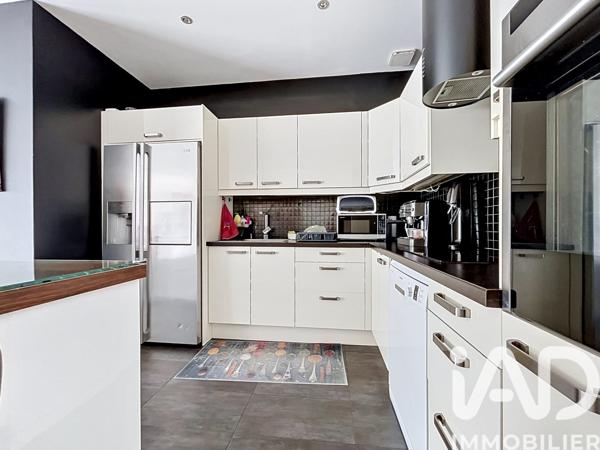 Maison à vendre 4 pièces 101,82 m² Osny