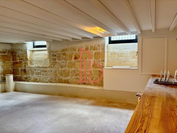 Bureau de 140 m² à vendre à Bordeaux Chartrons