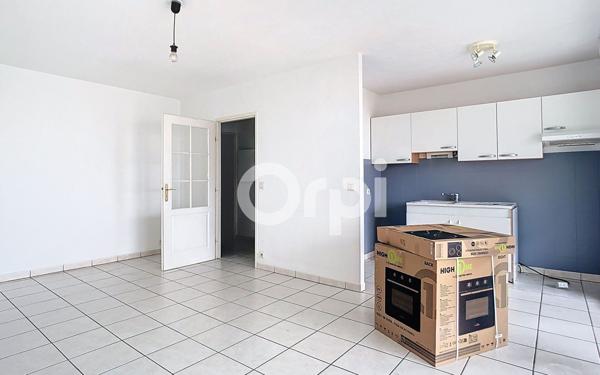 Appartement à louer    2 pièces • 43 m2 Brive-la-Gaillarde