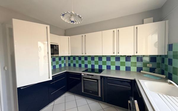 Appartement à vendre    5 pièces • 108 m2 Bar-le-Duc