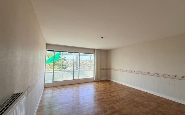 Appartement à vendre    5 pièces • 108 m2 Bar-le-Duc
