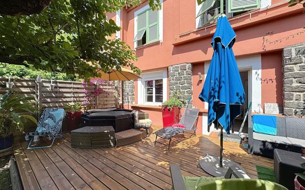 Maison à vendre    5 pièces • 122,63 m2 Fréjus