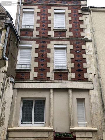 Immeuble à vendre à Issoudun dans l'Indre (36100), ref : 11813/1165